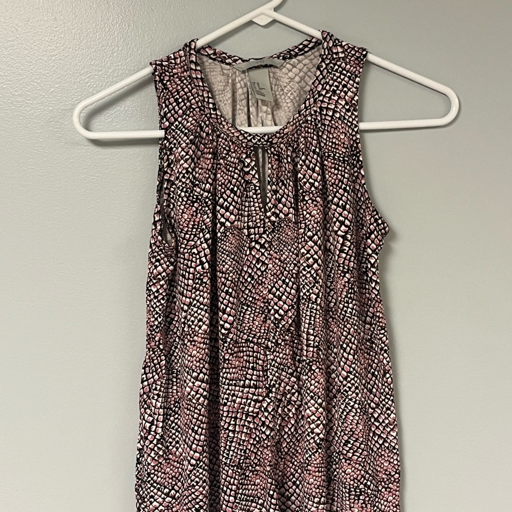 H&M Pink and Black Patterned Top